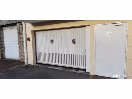 ? place de parking sécurisée – proche gare & mairie de brétigny-sur-orge