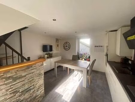 vente maison à concarneau (29900) : à vendre / 66m² concarneau