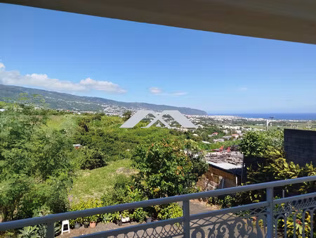 sainte-marie 97438 – maison 245 m² vue mer & montagne – 2 t