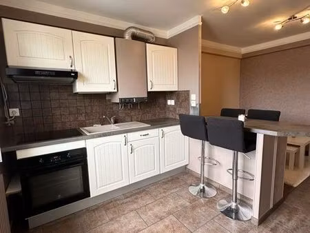 à louer appartement egly