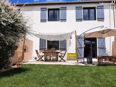 jolie maison meublée 90m2 saint sébastien sur loire