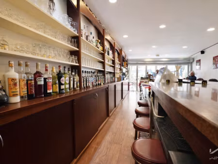 vente locaux professionnels 215 m² à pont-saint-esprit (30130)  129 900 €