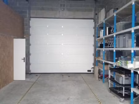 vente locaux professionnels 142 m² à cholet (49300)  170 400 €