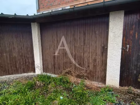 vente parking 24 m² à pau (64000)  23 500 €