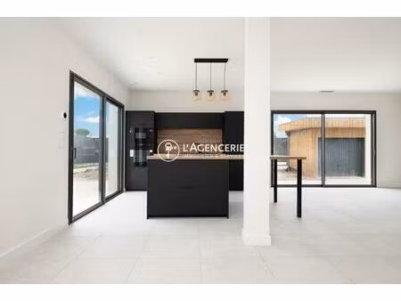 villa neuve sur les hauteurs de puygouzon