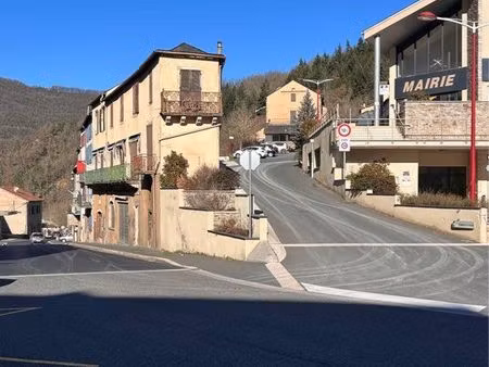 t3 70 m2 hyper centre saint sernin sur rance