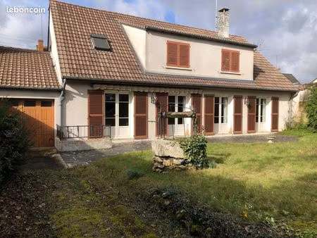 maison 10 pièces 186 m²