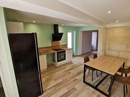 belle maison?2ch  terrasse  jardin  parking 2◊