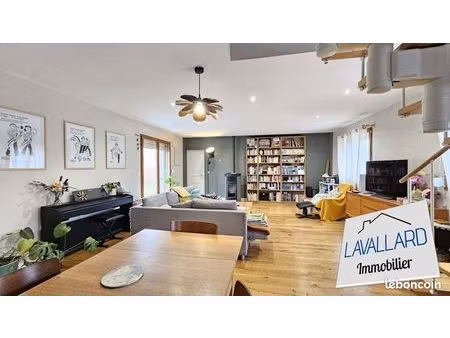 maison 6 pièces 145 m²