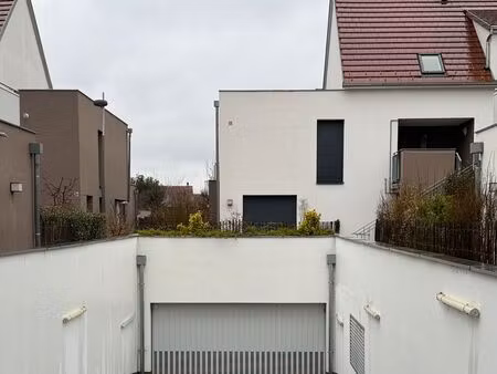 superbe rez de jardin