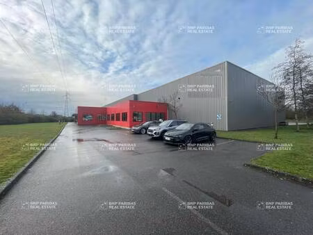 local d'activités à louer