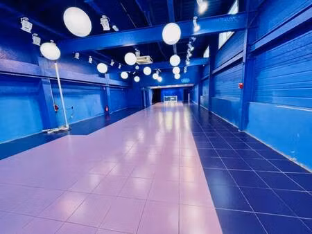 local commercial à louer