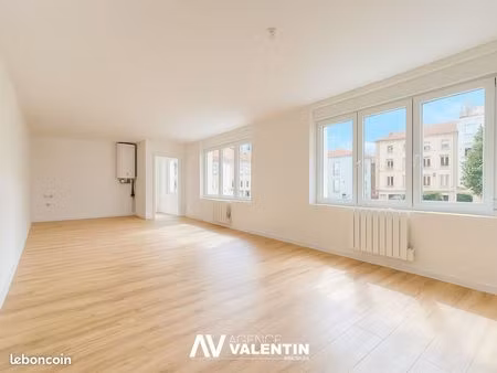 appartement 4 pièces 76 m²