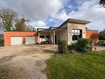 vente maison piscine à garlan (29610) : à vendre piscine / 193m² garlan