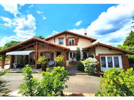 maison mugron 4chambres - sous sol - garage - terrain 5300m²