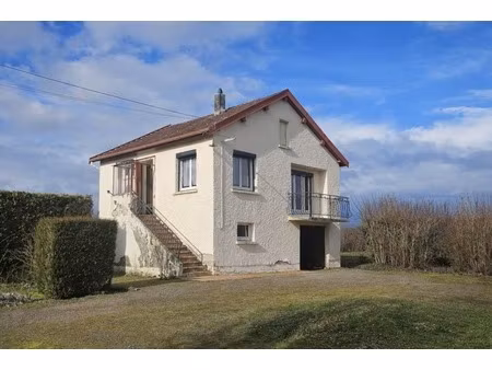 maison à rénover à petit-noir – calme et nature