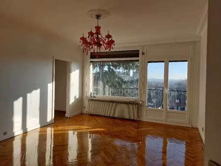 location appartement 3 pièces 78 m² à bron (69500)  1 250 €