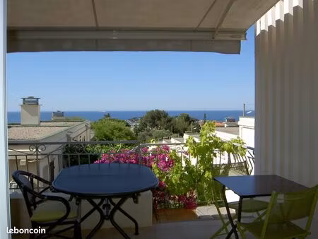 bandol loue au mois t3 meublé