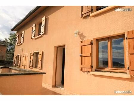 maison quincié en beaujolais