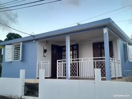 ce t4 a capesterre b/e vous attend