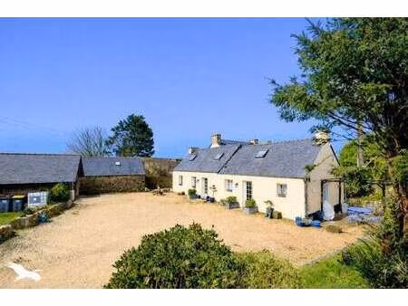 vente longère et corps de ferme à plougoulm (29250) : à vendre / 90m² plougoulm