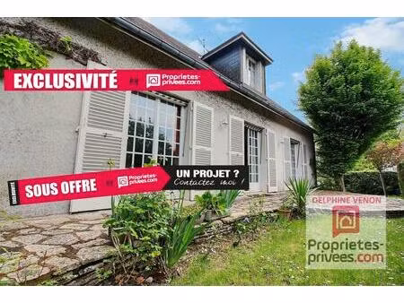 exclusivité - maison 4 chambres dont 1 en rdc dans un quartier prisé avec vue sur loire à.