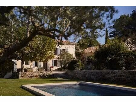 maison à vendre bastide composée de 5 suites avec piscine sur terrain attenant de près...