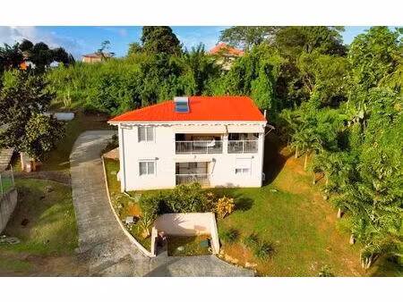 maison saint-esprit 129 m² t-5 à vendre  398 000 €