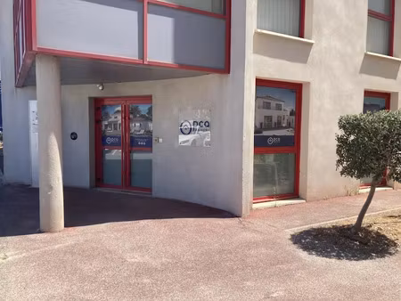 location locaux professionnels 167.24 m² à ollioules (83190)  3 535 €