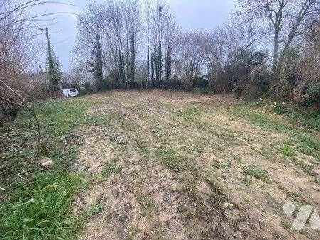 terrain constructible viabilisé à vendre