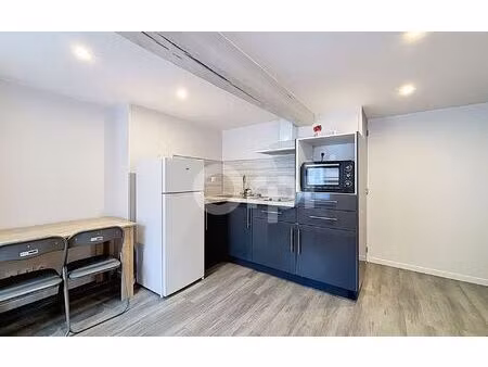 location appartement  m² t-2 à clermont  490 €