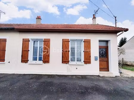 maison de 51 53 m² à morigny-champigny