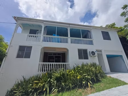 vente maison 7 pièces 134 m² à sainte anne (97180)  420 000 €