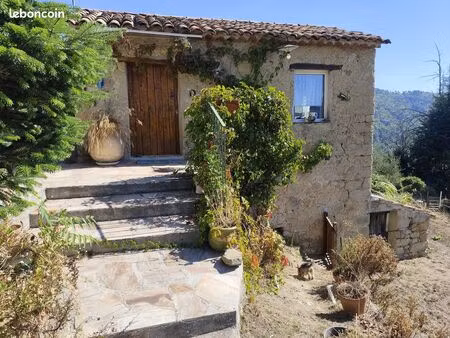 terrain agricole avec grange renovée