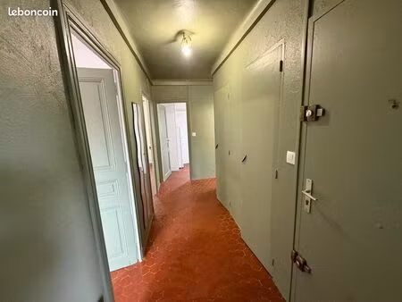 metro perier 2 pièces