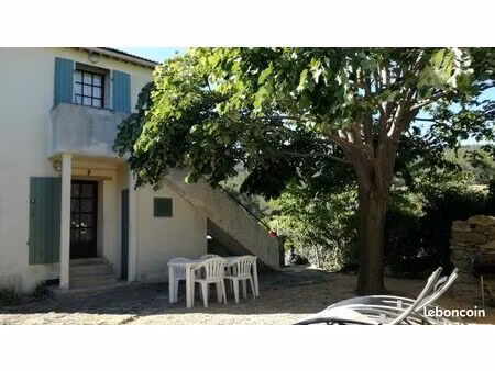 ceyreste  petite maison  au calme  pour 4 pers  à 5 km de la plage