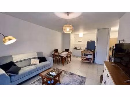location appartement 2 pièces à dinard gare-la saudrais-la vicomte (35800) : à louer 2 piè