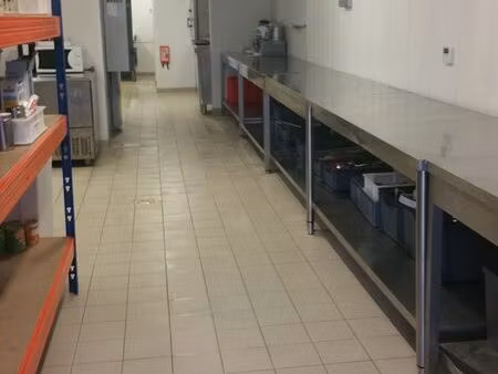 vens local commercial labo