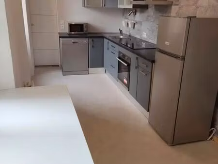 t2 meublé à bourg de péage