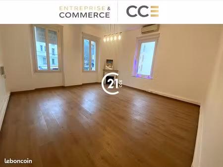 bureaux 57 m² antibes