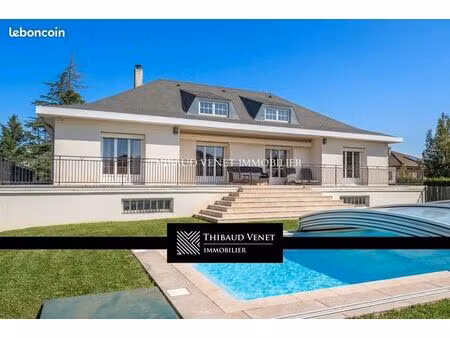 maison 6 pièces 152 m²