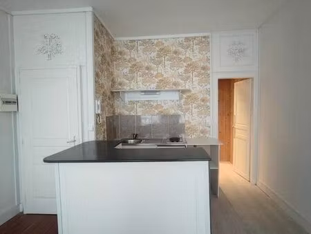 a louer centre ville de sees