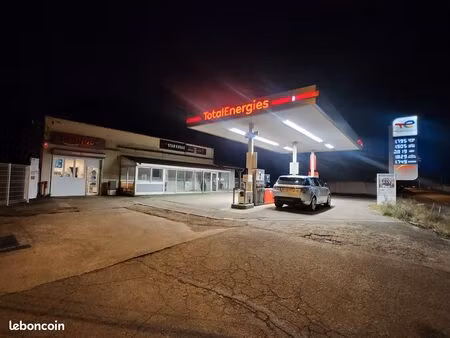 fond de commerce station d'essence totalenergies