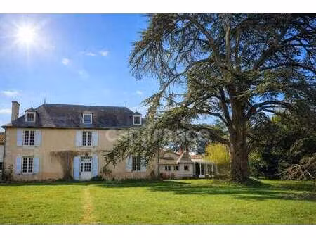 vente maison piscine à vernon (86340) : à vendre piscine / 270m² vernon