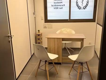 loue meublé bureau de 10m2 dans cabinet médical et paramédical