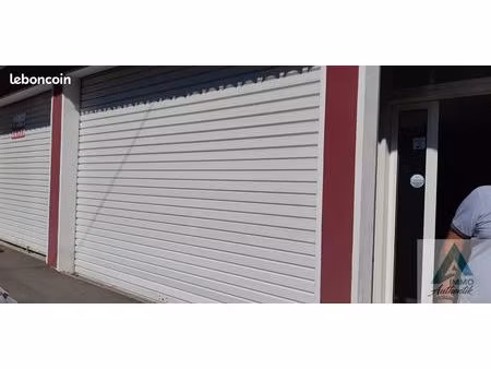 local commercial 75 m² auriol