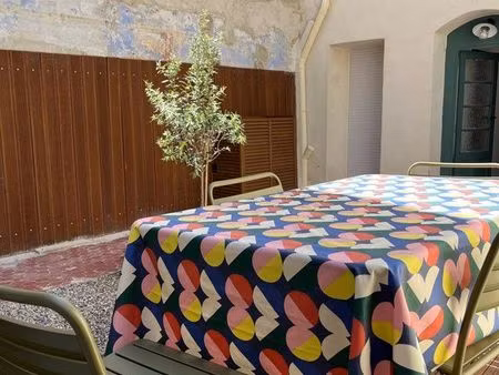 loue appartement meublé avec jardin 4 chambres et 4 salles de bains