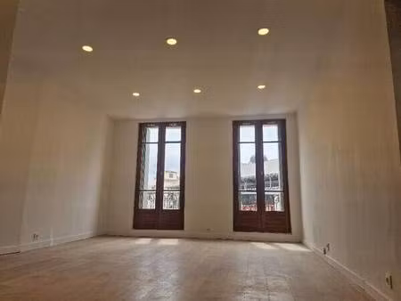 appartement t2 halles de beziers