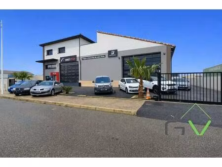 local d'activités à vendre