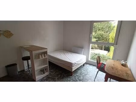 location appartement 1 pièce 18 m² à arras (62000)